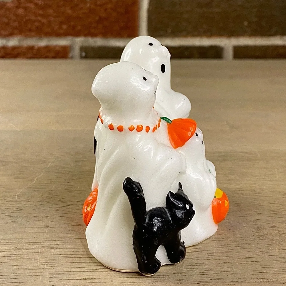 Vtg Avon Halloween Ghostly Glow‎ Wax Figurine Ghosts Black Cat Jack O Lanterns